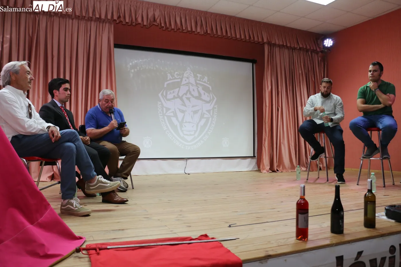 Acto de presentación de los festejos taurinos de Aldeadávila  2026 / CORRAL 