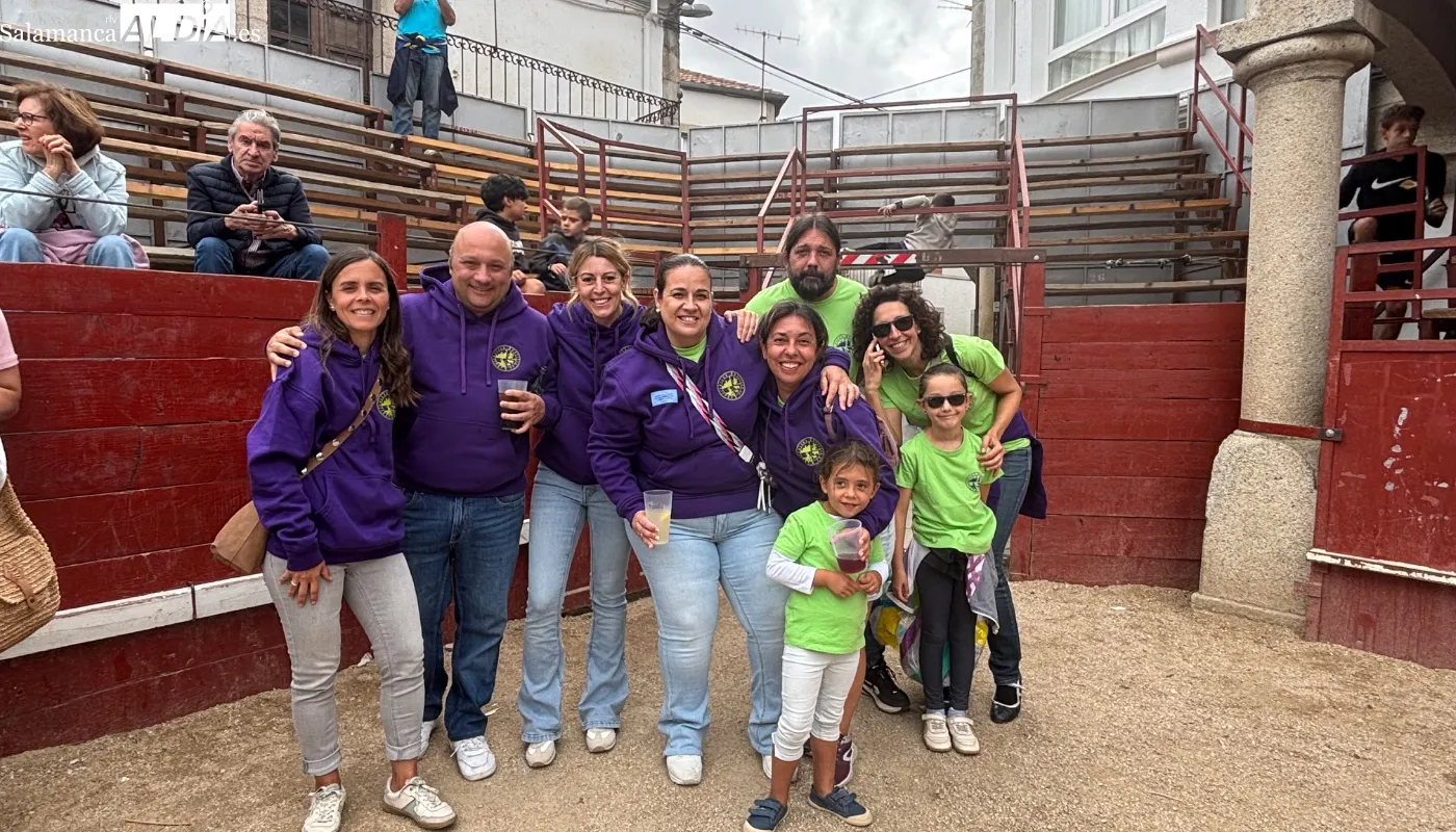 Chupinazo de las fiestas de Villavieja de Yeltes / ARIAS