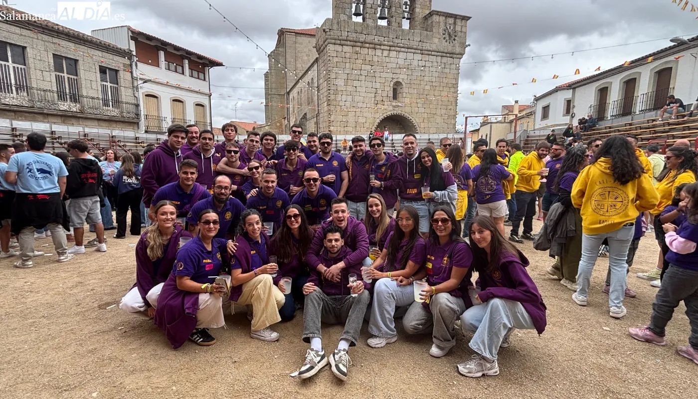 Chupinazo de las fiestas de Villavieja de Yeltes / ARIAS