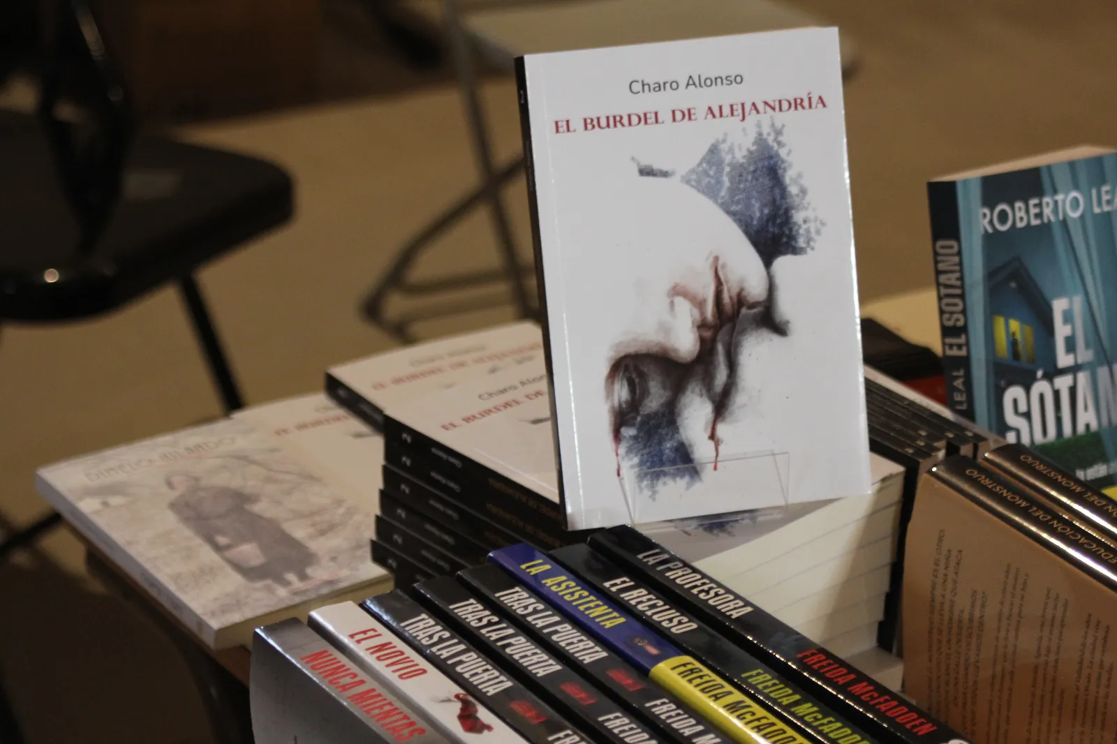 La Feria del Libro de Tamames se afianza con la celebración de su tercera edición | FOTOS: Fernando Sánchez Gómez