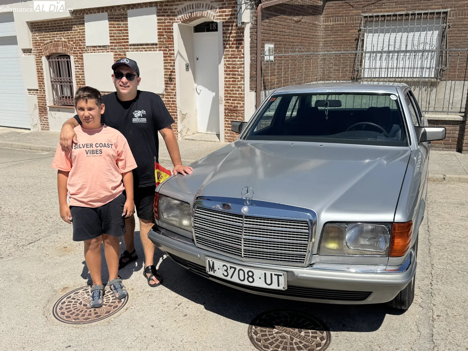 Foto 10 - Los veh&iacute;culos cl&aacute;sicos toman las calles de Cantaracillo