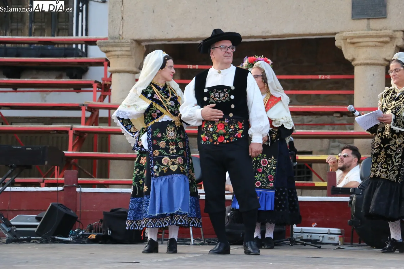 Pasarela Charra en Lumbrales / CORRAL