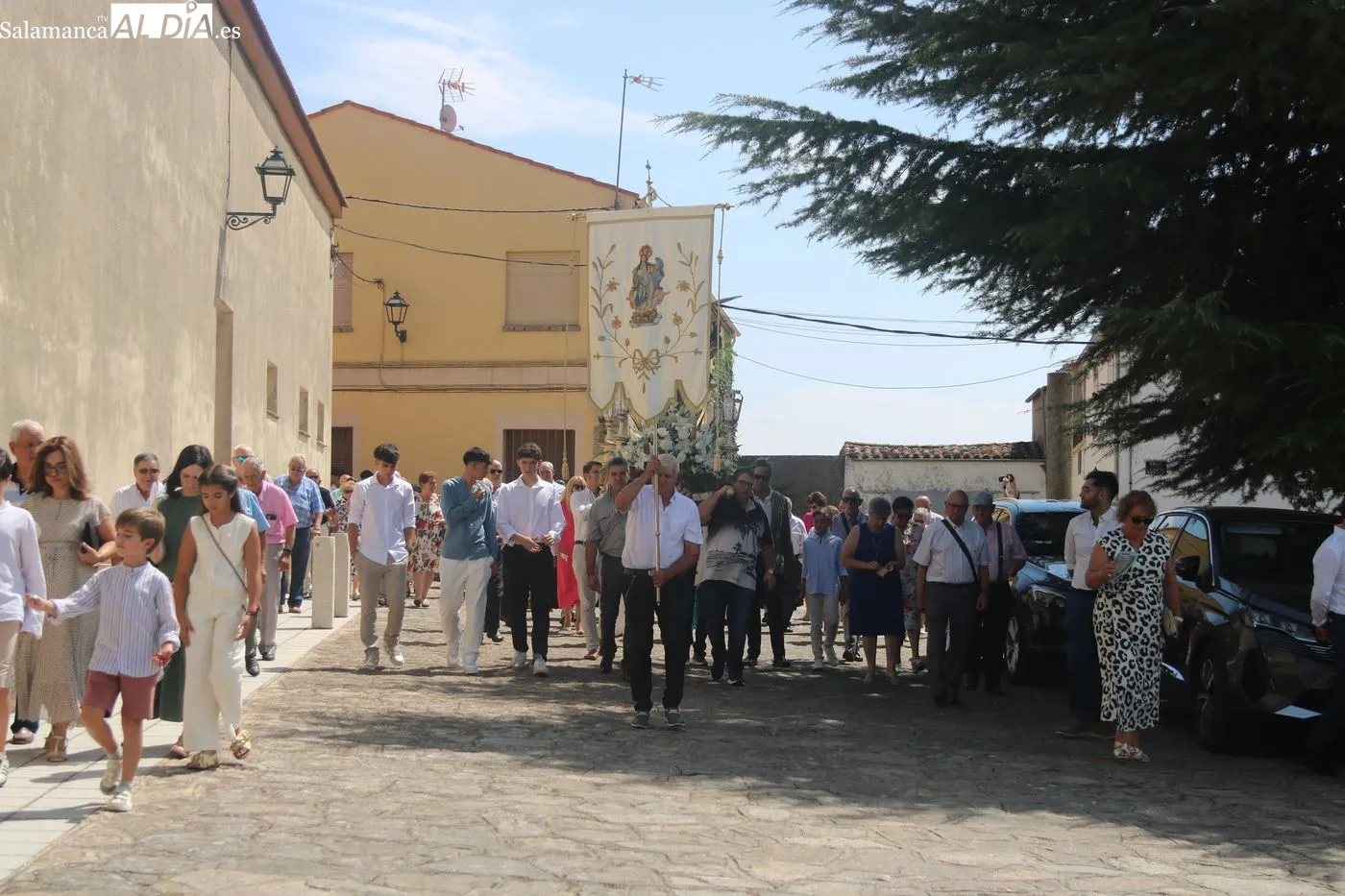 Procesión de la Virgen de La Asunción de Lumbrales / ARIAS