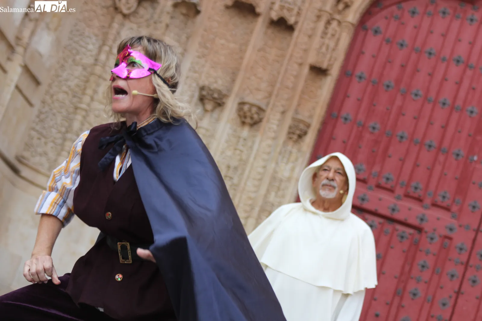 Foto 2 - Komo Teatro actualiza el mensaje de La Escuela de Salamanca a trav&eacute;s del humor y de la literatura con 'Mucho que celebrar, lo que el mundo le debe a Salamanca'