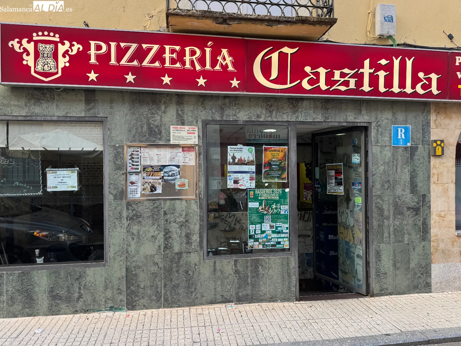 Foto 2 - &iquest;D&oacute;nde nos juntamos? En Pizzer&iacute;a Castilla, como siempre