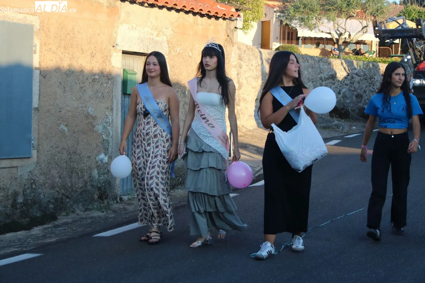 Desfile de carrozas y disfraces de Cipérez / ARIAS