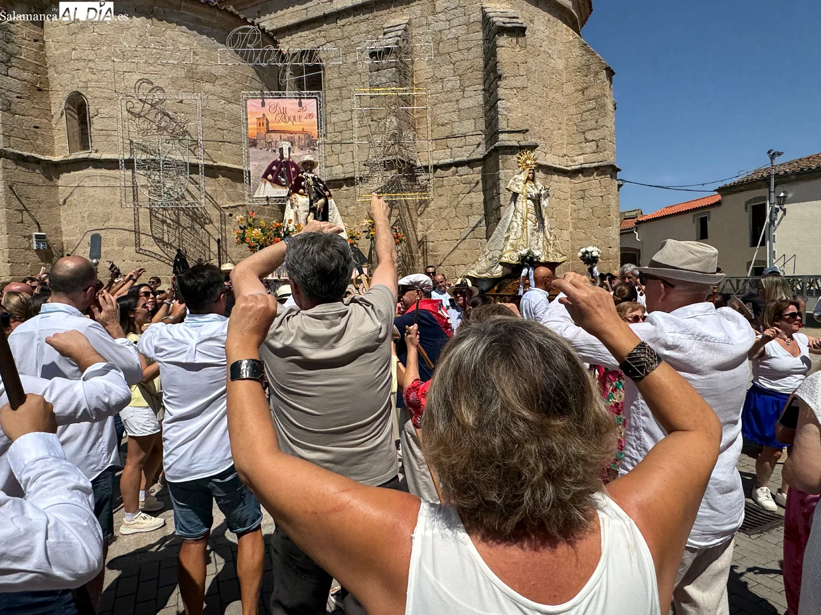 Foto 7 - Macotera se entrega a San Roque en su hist&oacute;rica y multitudinaria procesi&oacute;n