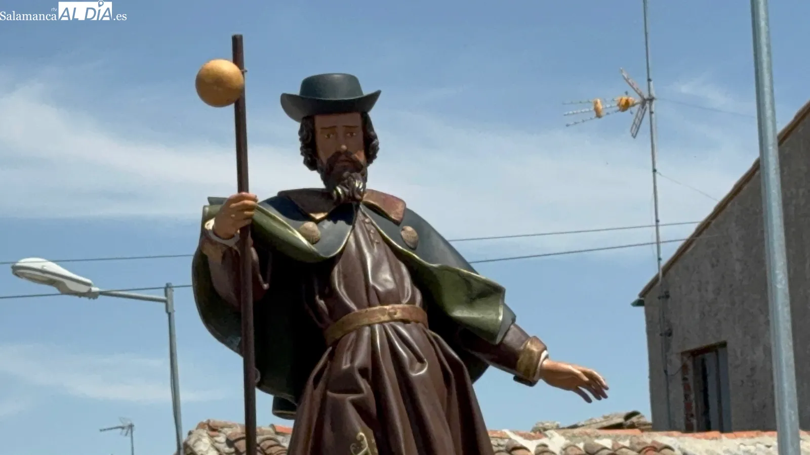 Foto 8 - El d&iacute;a grande de San Roque llena de tradici&oacute;n, bailes y fiesta las calles de Cantaracillo