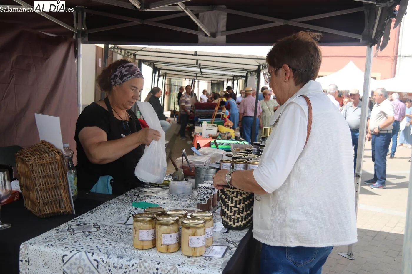 XI Feria Hortícola y comida popular de Lumbrales / ARIAS