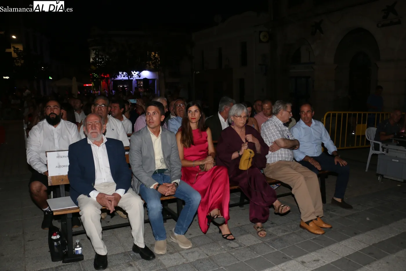 Presentación de la Corte de Honor y pregón de las Ferias y Fiestas de Vitigudino 2026 / CORRAL