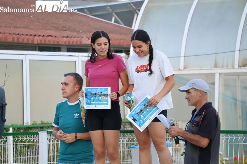 Foto 11 - Cerca de 60 nadadores se lanzan a la piscina en el Campeonato de Nataci&oacute;n de Alba de Tormes