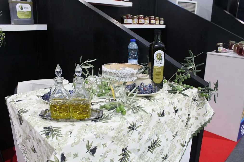 La 'Feira da Maçã, do Vinho e do Azeite' se celebra en Carrazeda de Ansiães (Portugal) desde hace casi tres décadas