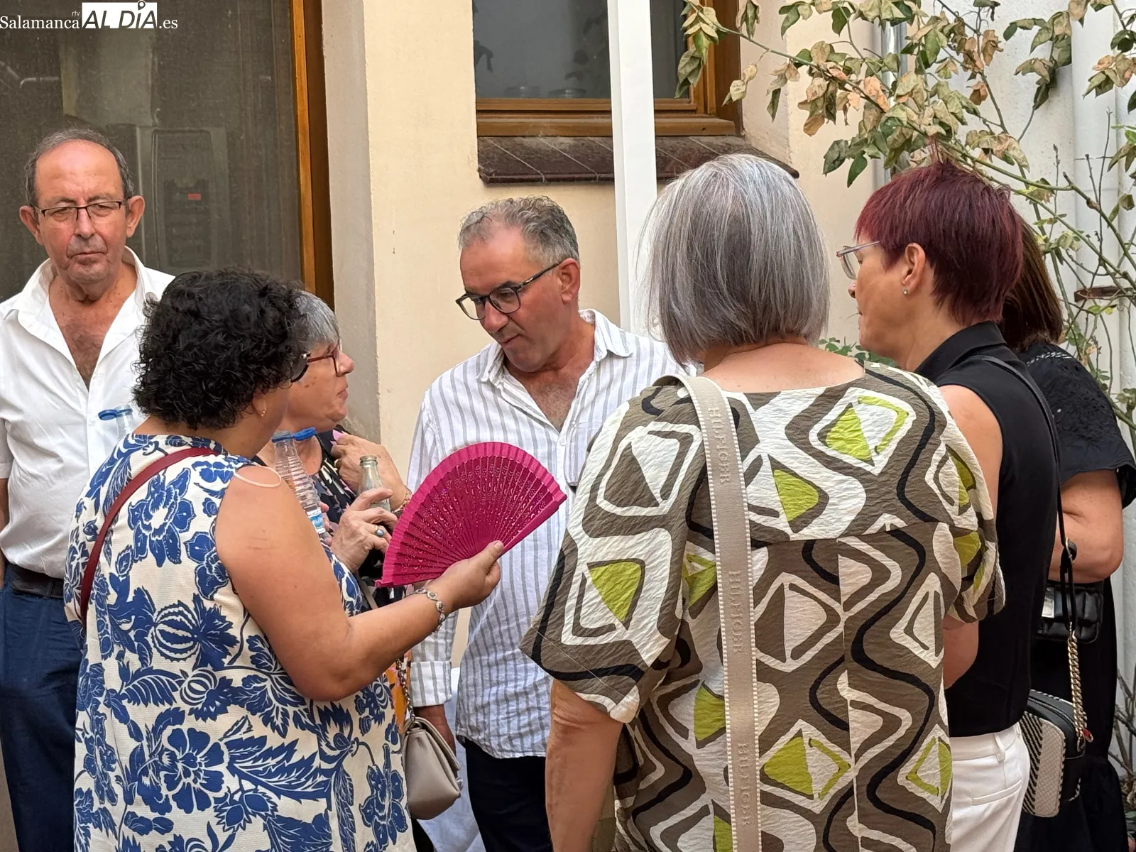 Foto 3 - Carmen &Aacute;vila apela a la uni&oacute;n de los alcaldes y reclama servicios de calidad, bomberos profesionales y m&aacute;s Guardia Civil para el medio rural en la recepci&oacute;n de las Ferias y Fiestas