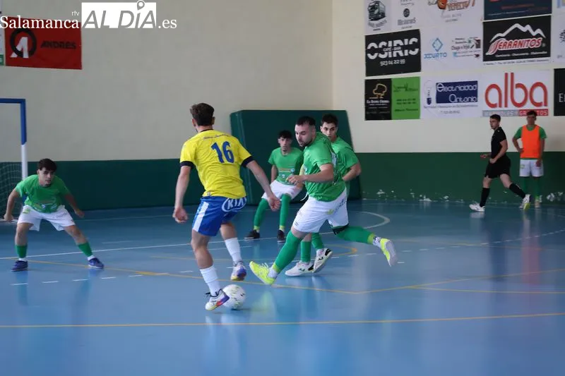 Foto 11 - El CD Albense FS conquista el Trofeo Villa Alba de Tormes desde los penaltis