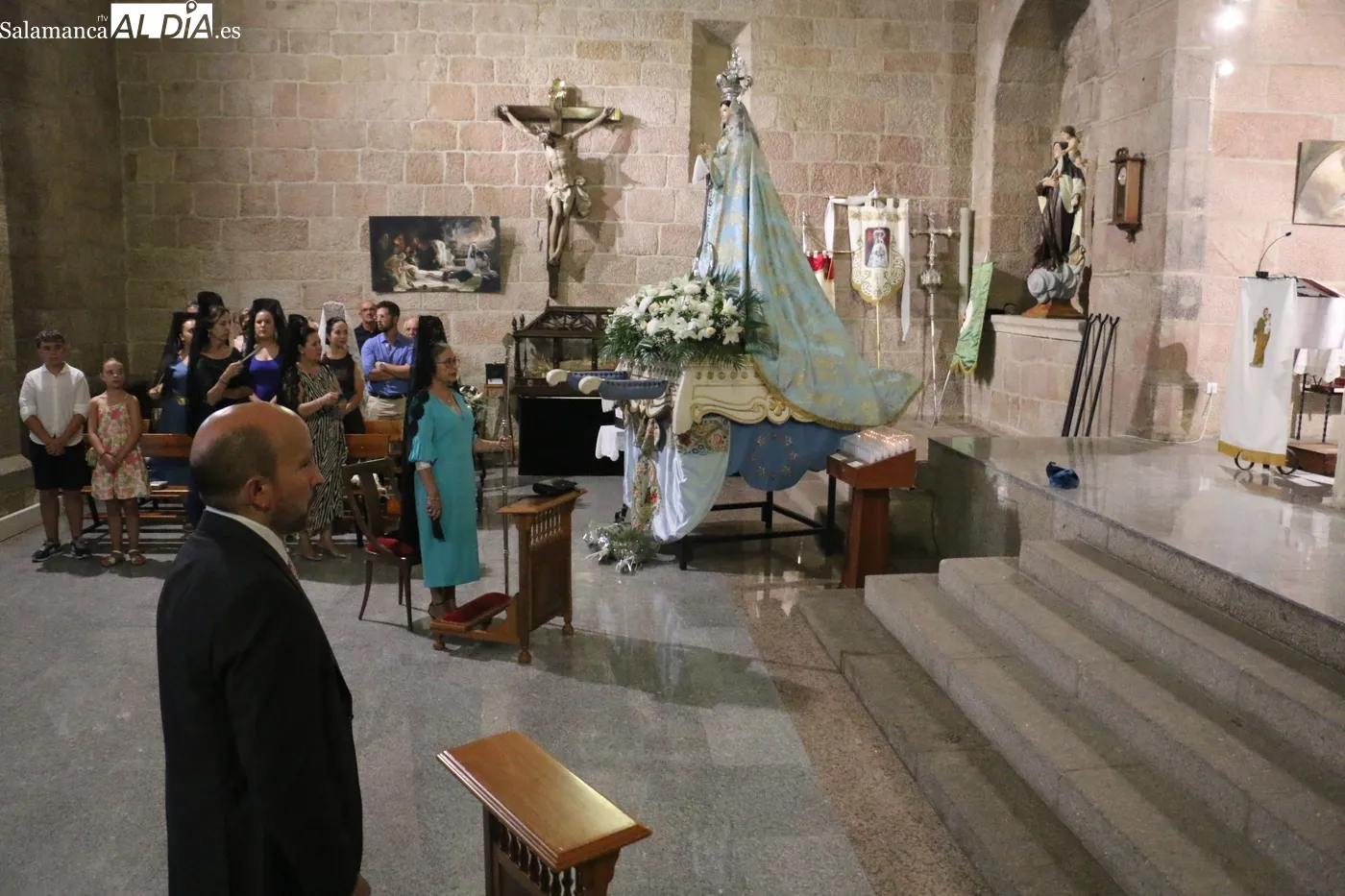Procesión de la Virgen del Socorro en Vitigudino / CORRAL