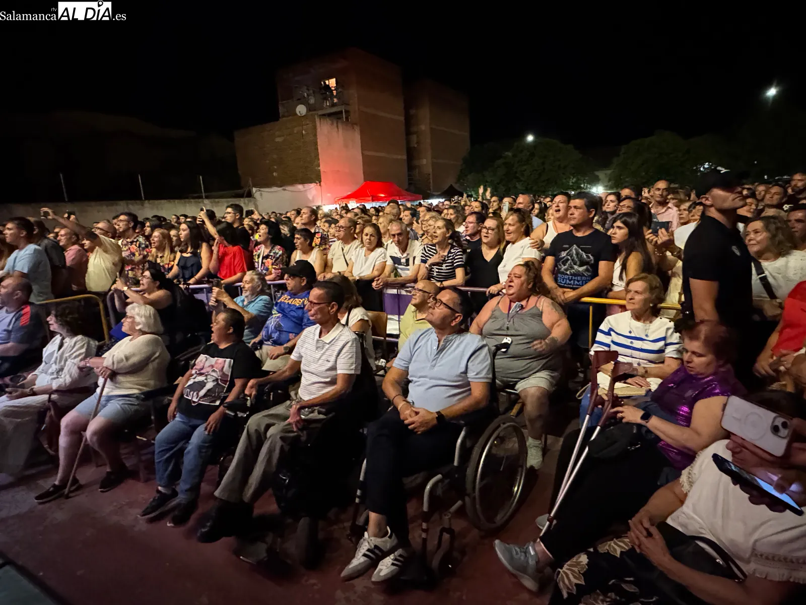 Foto 5 - Hab&iacute;a ganas de Camela: lleno absoluto en su regreso a Pe&ntilde;aranda
