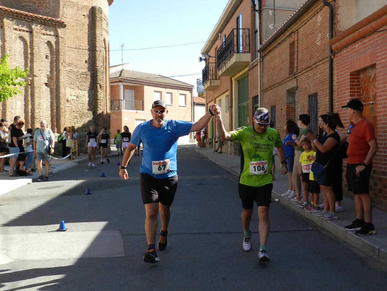 Foto 9 - Juan Bueno y Ver&oacute;nica Rodr&iacute;guez se llevan la XI Carrera Popular Solidaria Virgen de la Vega de Villoria