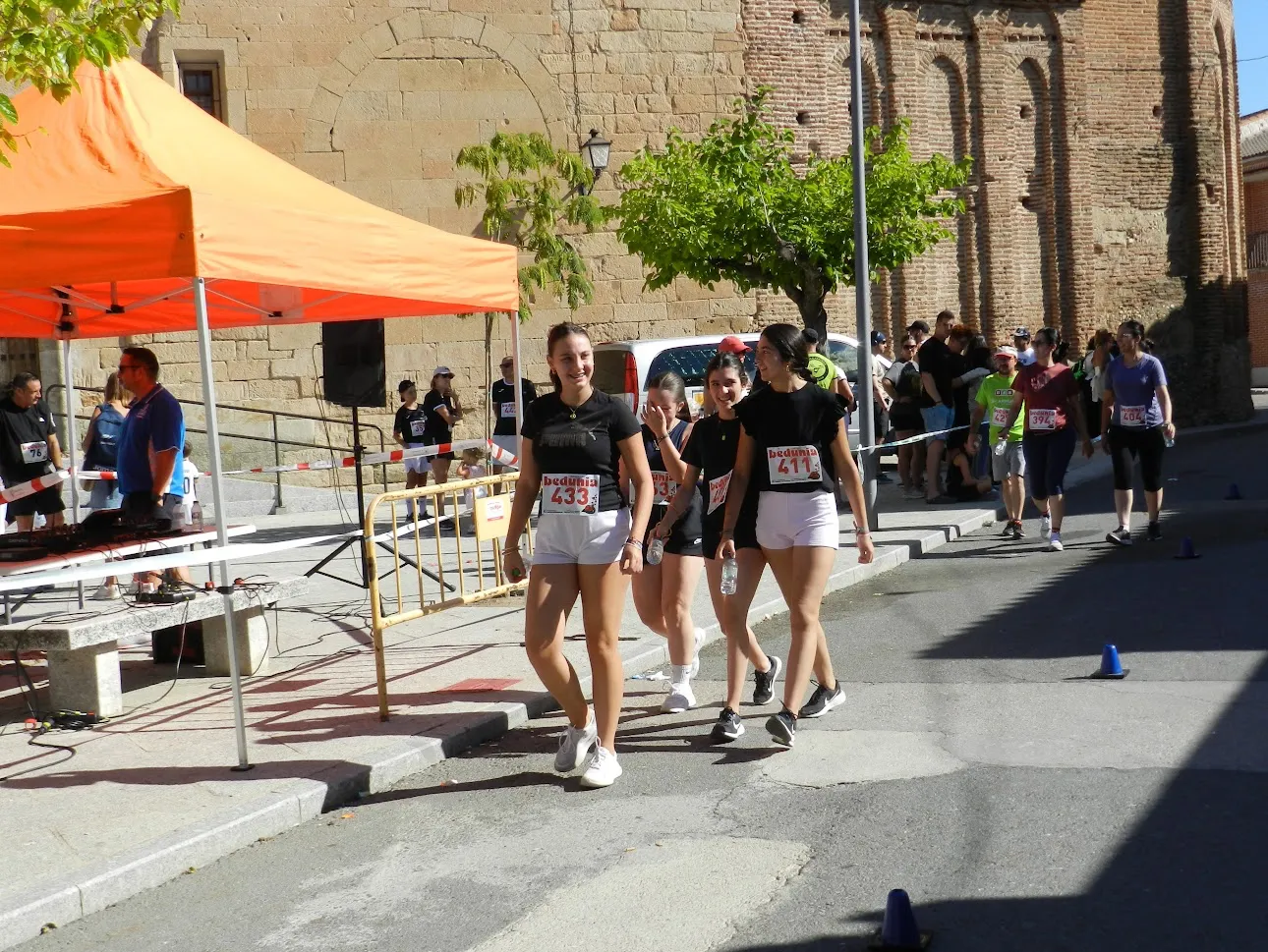 Foto 8 - Juan Bueno y Ver&oacute;nica Rodr&iacute;guez se llevan la XI Carrera Popular Solidaria Virgen de la Vega de Villoria