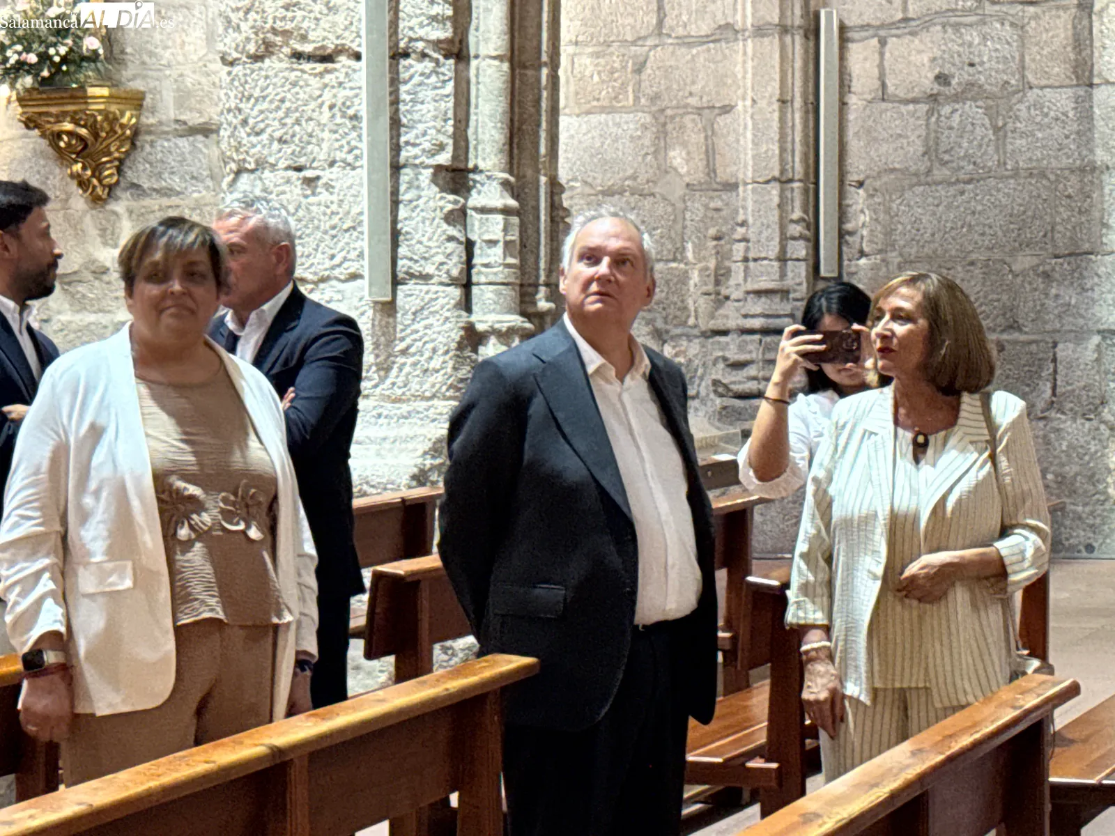 Foto 10 - El ministro Jordi Hereu, sorprendido en su visita a Pe&ntilde;aranda y destaca a Dulca como "magn&iacute;fico ejemplo" de modernizaci&oacute;n industrial