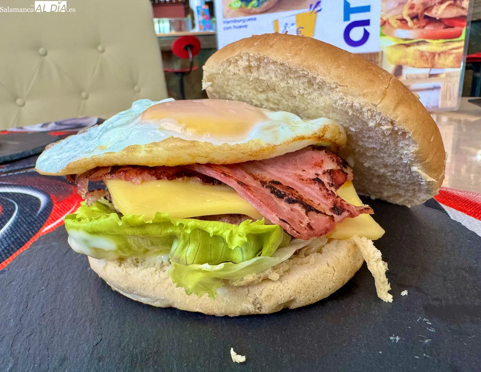 Foto 3 - De los desayunos a la mesa y mantel: Bar El Atril presenta sus sabrosas propuestas