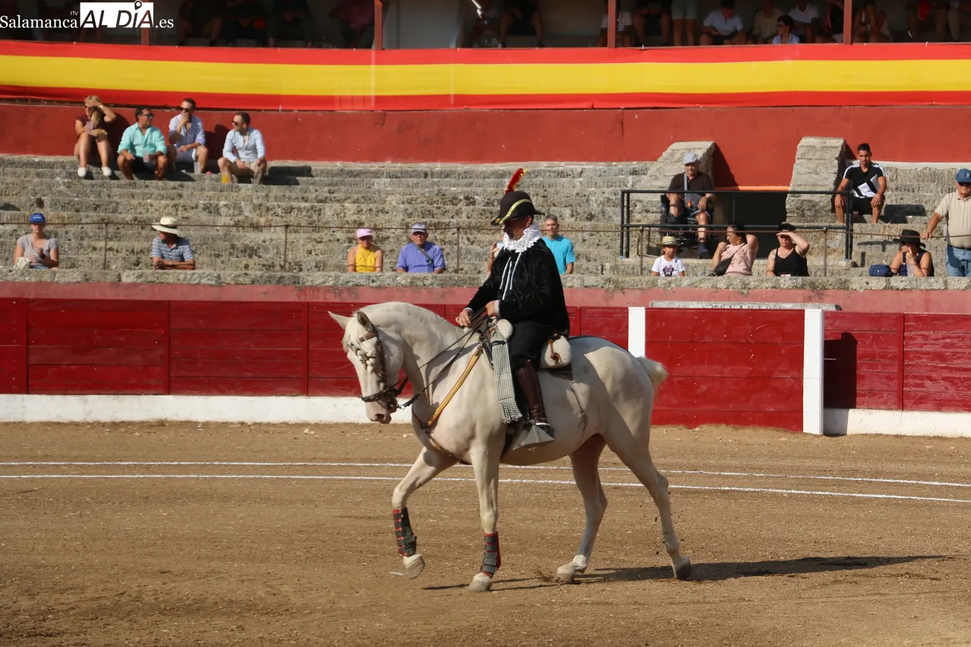 Corrida de toros mixta en Vitigudino / CORRAL