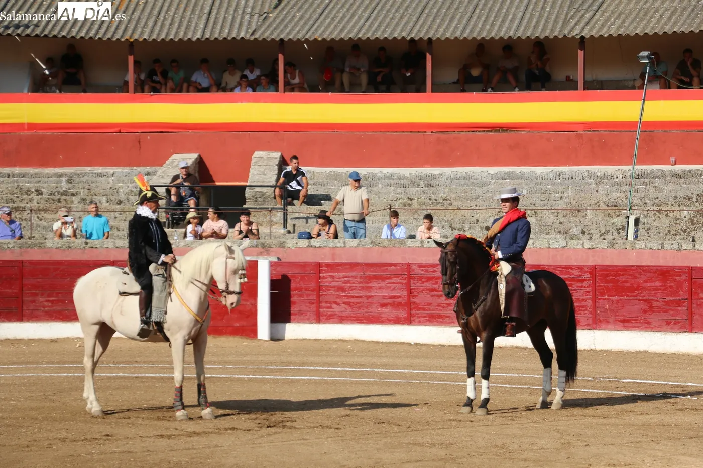 Corrida de toros mixta en Vitigudino / CORRAL