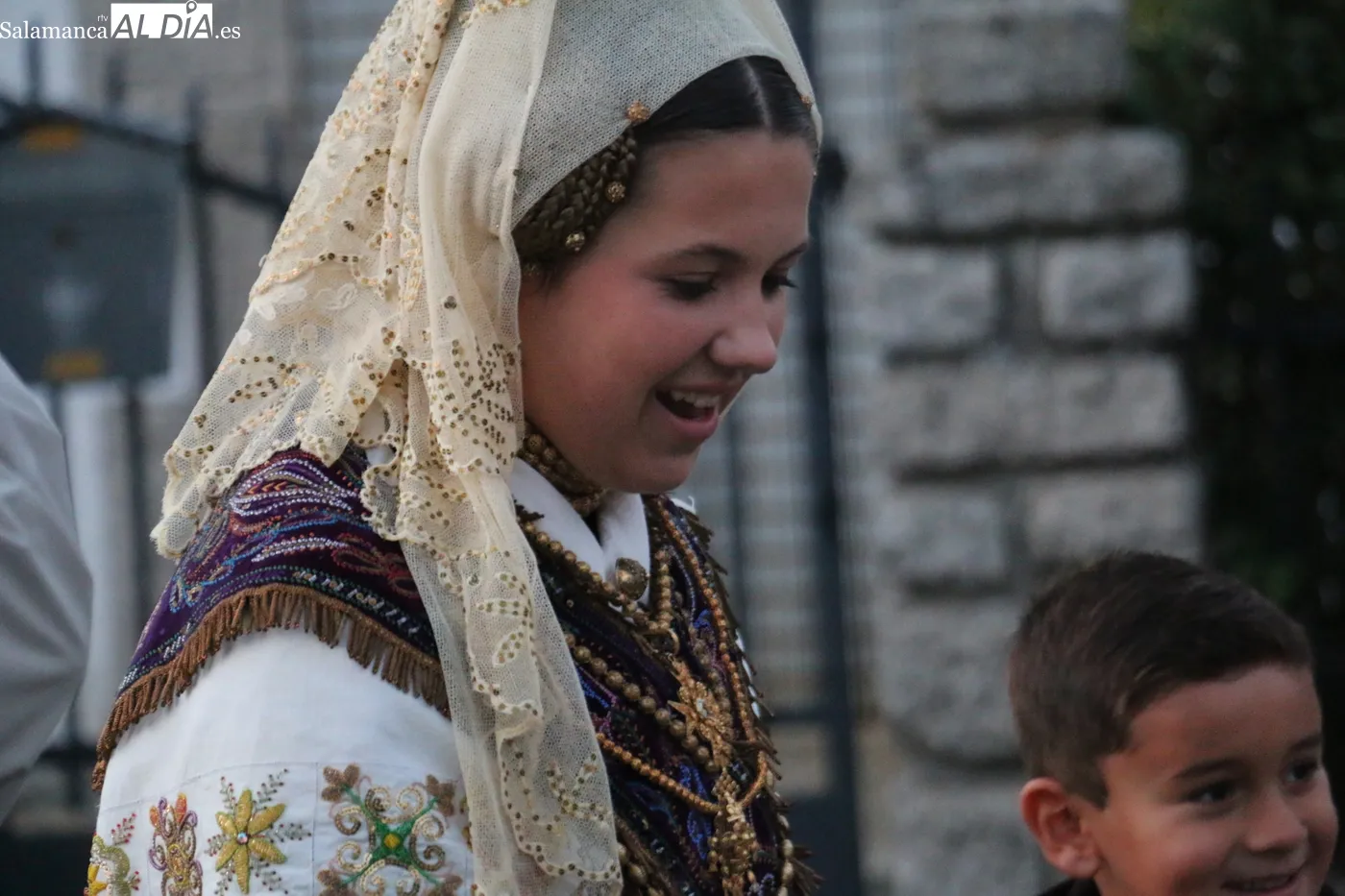 Villavieja de Yeltes homenajea a la Virgen de los Caballeros / CORRAL