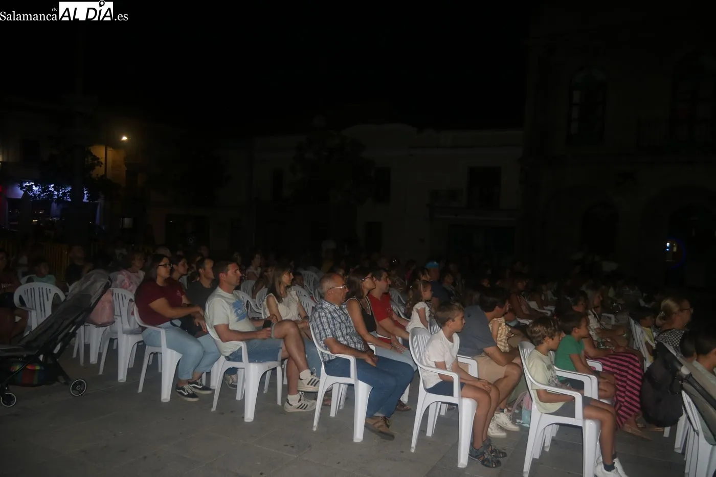 Show musical 'Crearte' en homenaje a Disney en Vitigudino / ARIAS
