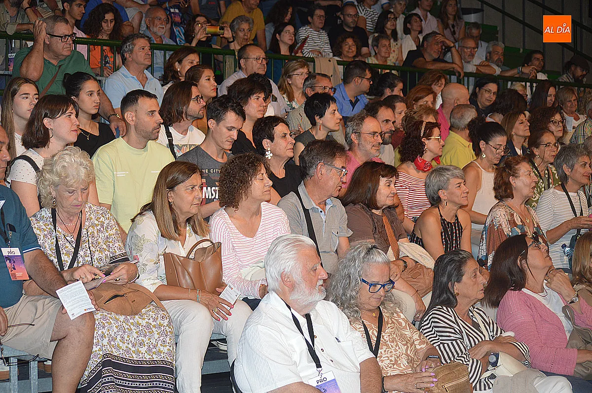 Foto 15 - Los premios y &lsquo;La tierra de Alvargonz&aacute;lez&rsquo; cierran la tarde teatral