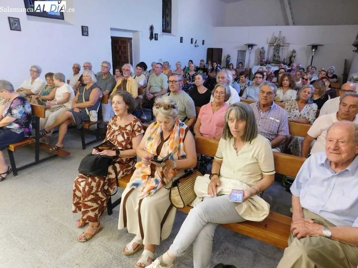 Monterrubio de la Sierra se vuelca con la representación de 'Juan, el espíritu del amor'