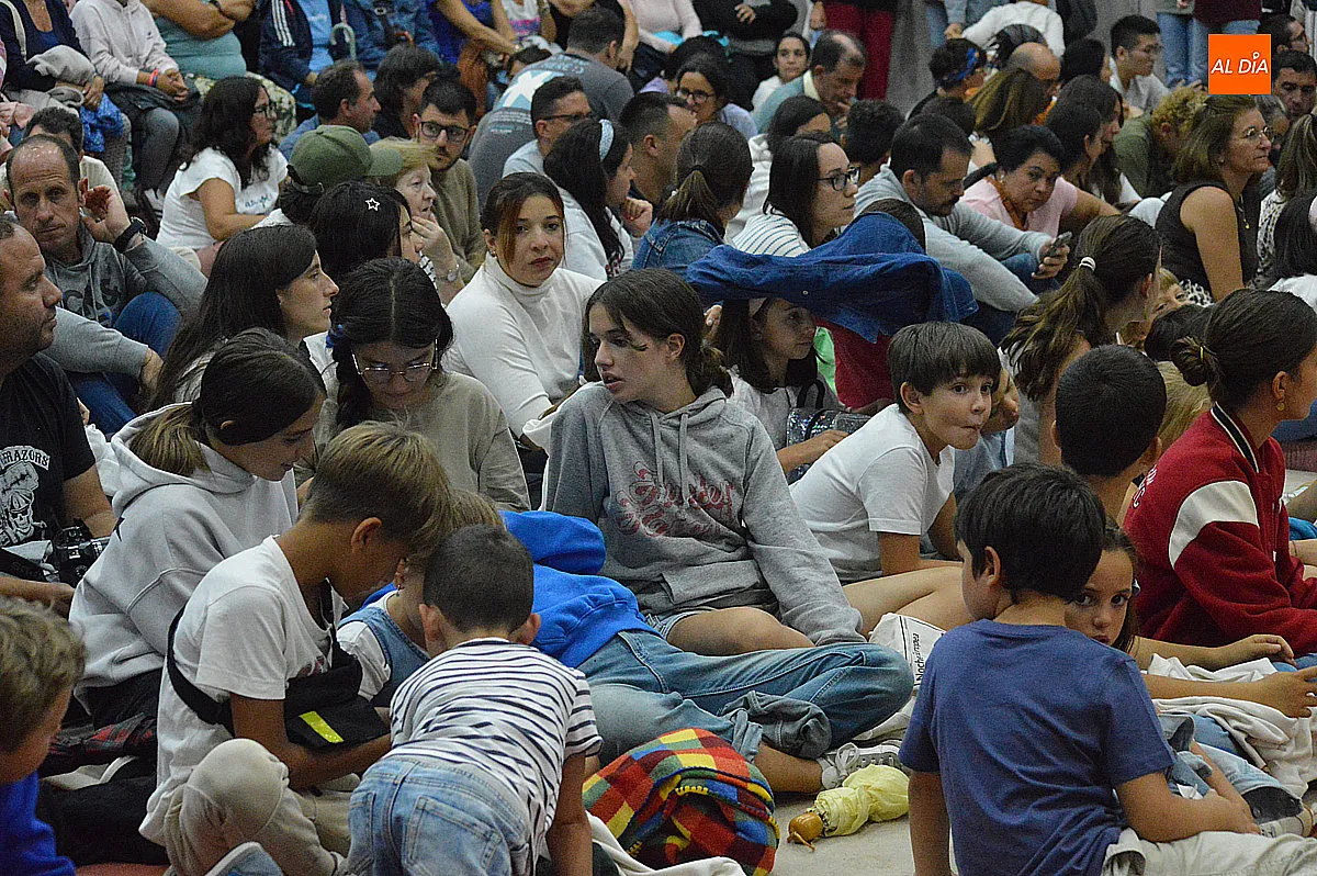 Foto 8 - &lsquo;Morpha&rsquo; sorprende al p&uacute;blico con las artes circenses