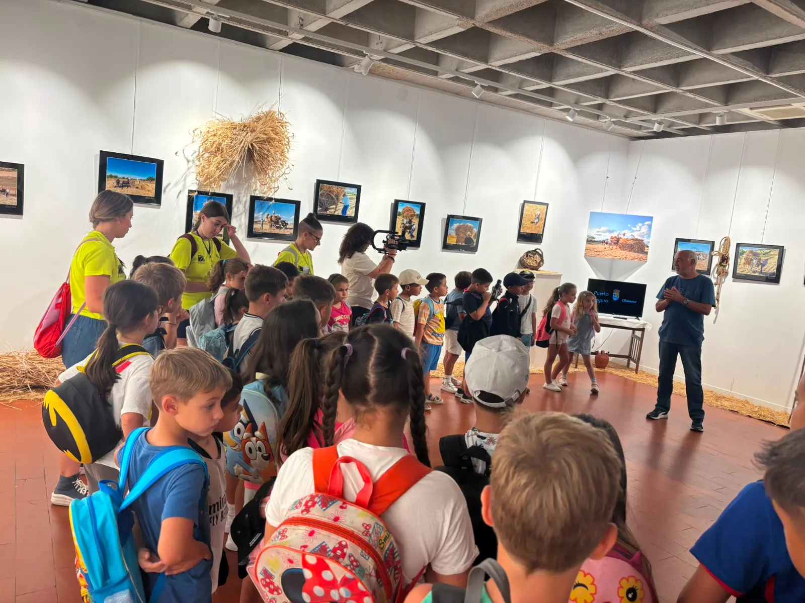 Foto 7 - De la siembra al horno: los ni&ntilde;os del programa Conciliamos conocen labores del campo