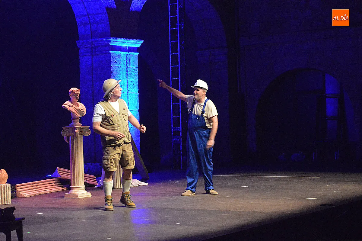 Foto 3 - &lsquo;Un tal C&eacute;sar&rsquo; cierra el jueves con un viaje entre la historia y el humor