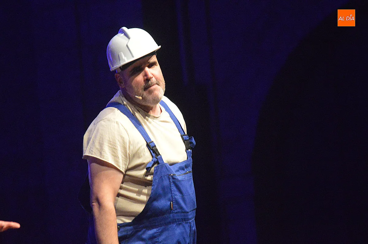 Foto 5 - &lsquo;Un tal C&eacute;sar&rsquo; cierra el jueves con un viaje entre la historia y el humor
