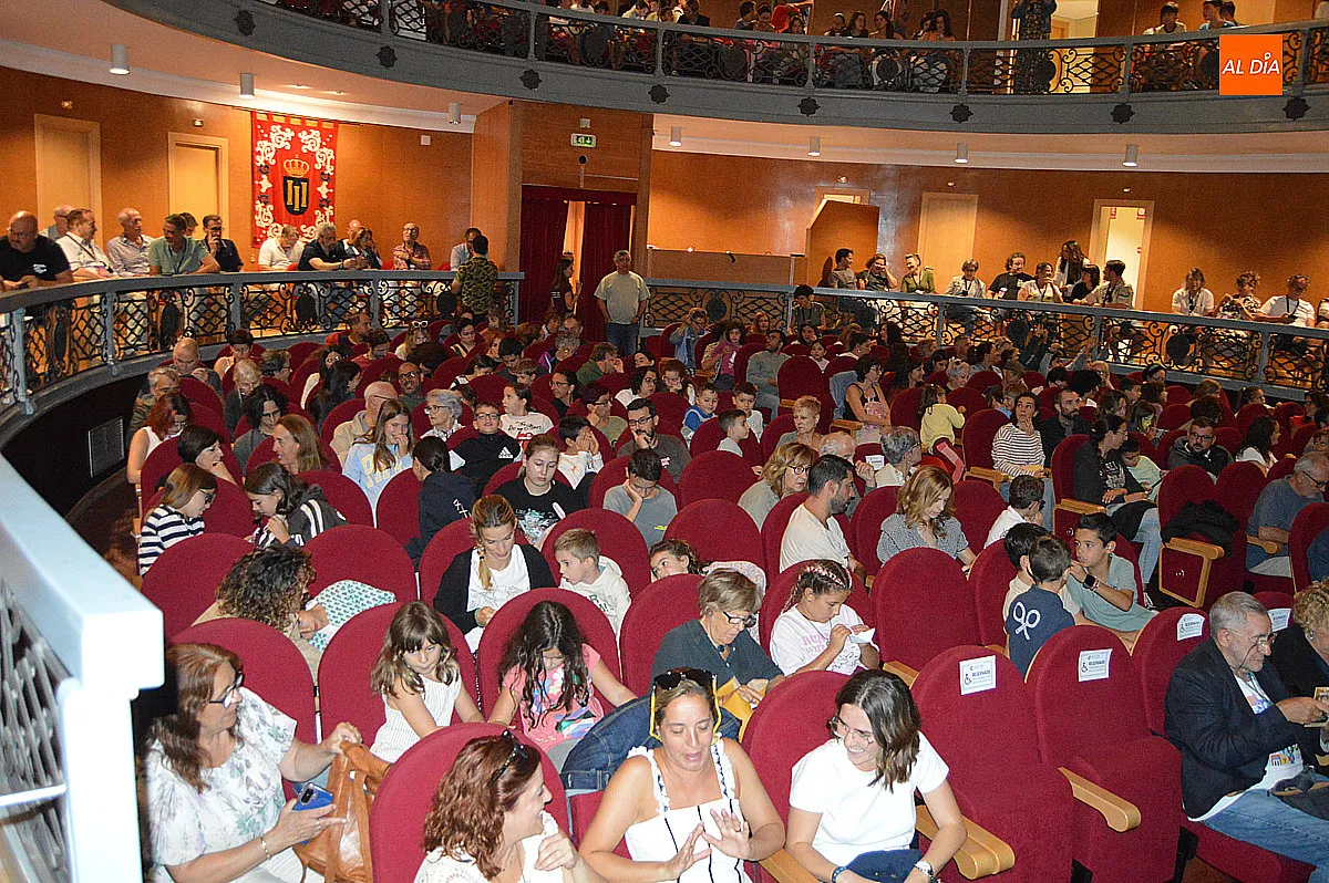 Foto 3 - Del origen del universo a las profundidades del mar, una ma&ntilde;ana de teatro para los m&aacute;s peque&ntilde;os