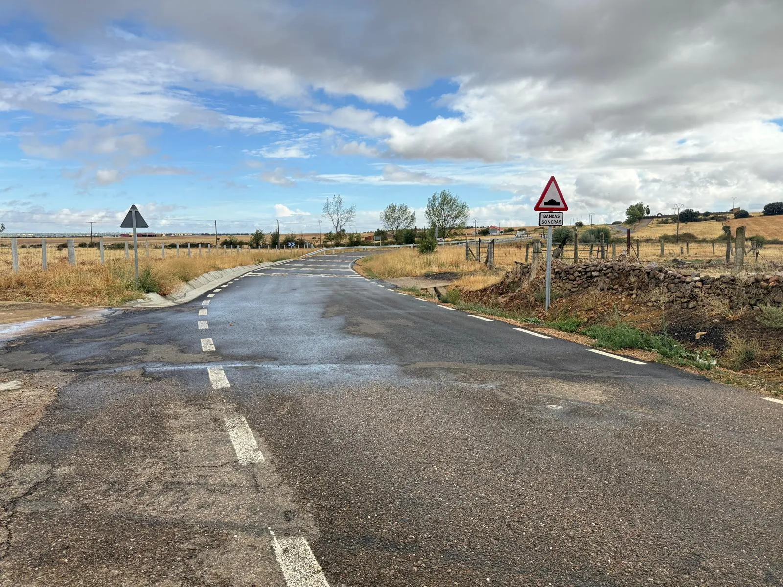 Foto 2 -  805.775 euros en el arreglo de la DSA-342 entre Cabrillas y Sepulcro - Hilario 