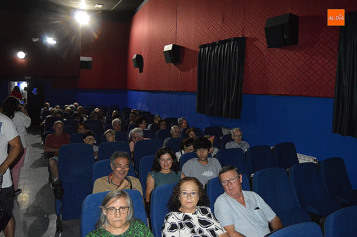 Presentación de la película pastoris 