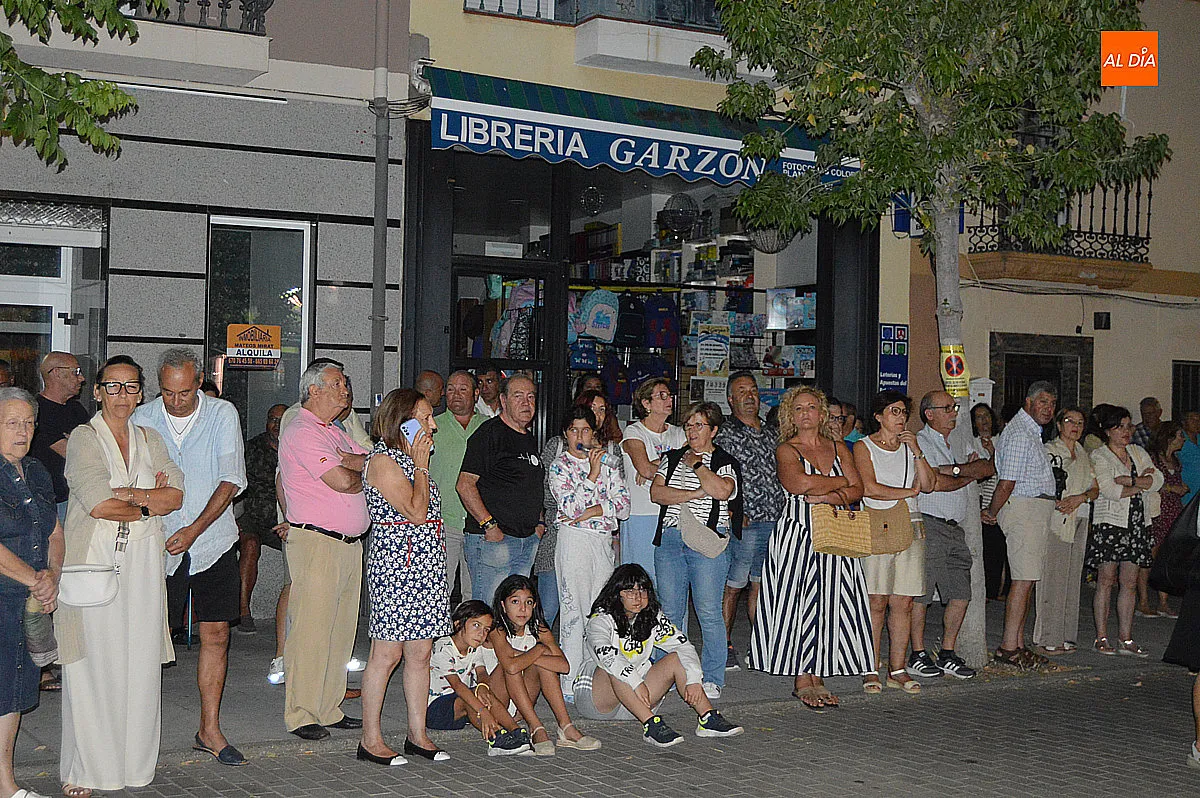 Foto 7 - Borja Jim&eacute;nez ensalza el comercio y la pasi&oacute;n taurina en el preg&oacute;n del Martes Chico