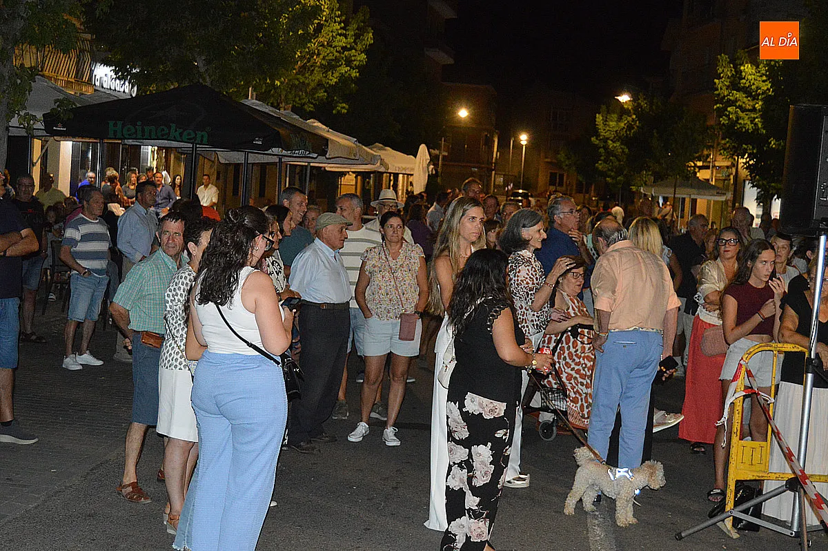 Foto 8 - Borja Jim&eacute;nez ensalza el comercio y la pasi&oacute;n taurina en el preg&oacute;n del Martes Chico