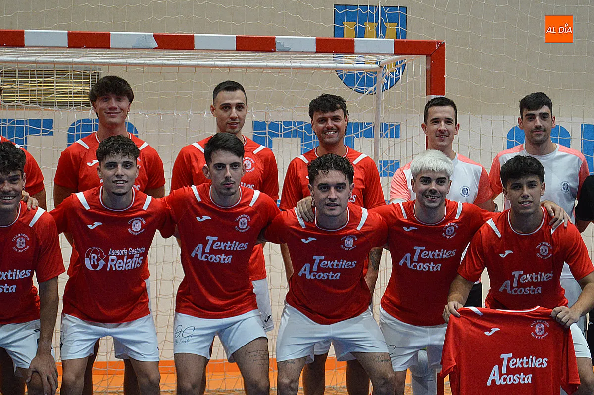 Foto 6 - El Tres Columnas tercera divisi&oacute;n arranca una nueva pre-temporada con &Oacute;scar Gonz&aacute;lez al frente