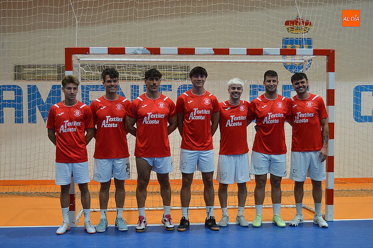 Foto 8 - El Tres Columnas tercera divisi&oacute;n arranca una nueva pre-temporada con &Oacute;scar Gonz&aacute;lez al frente