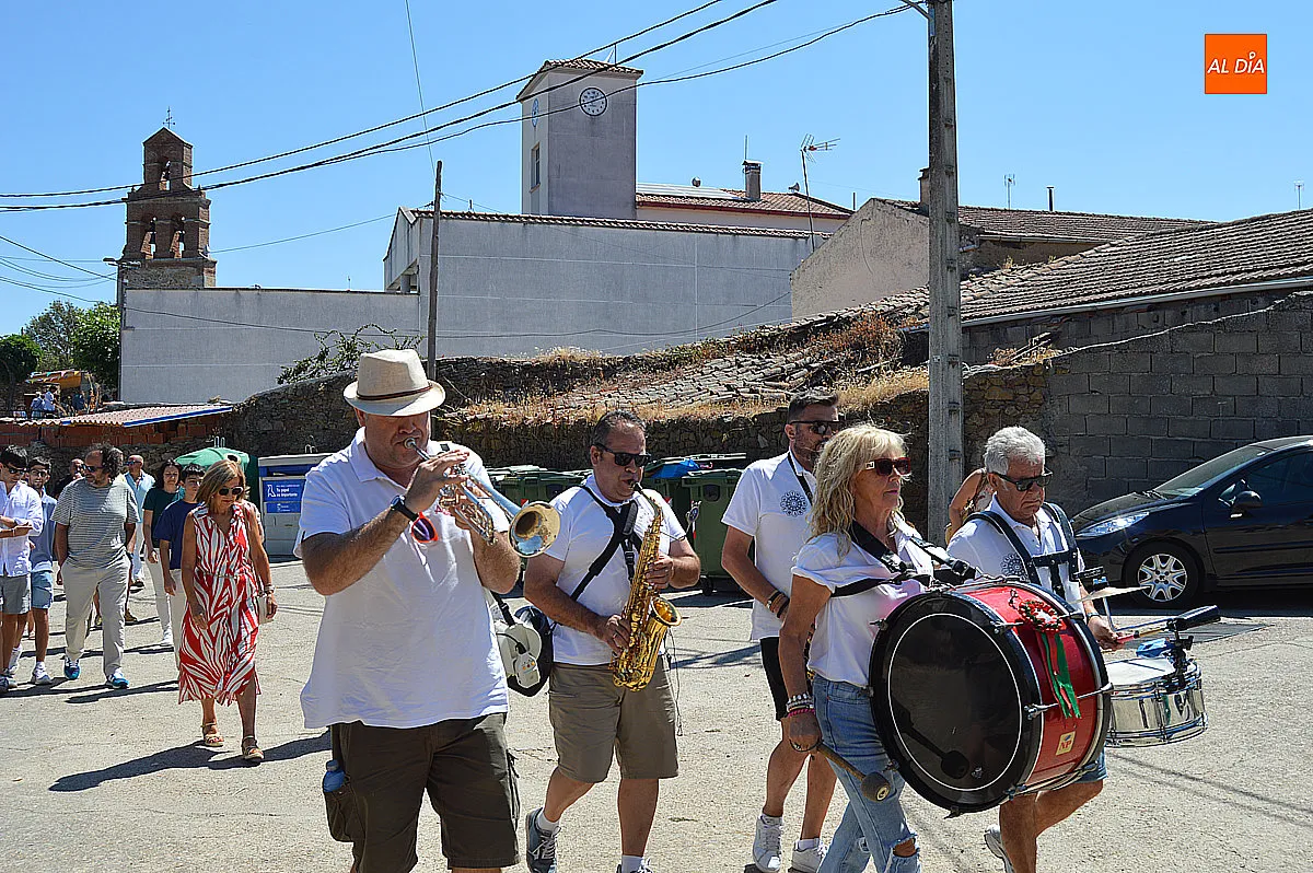 Procesión de Saelices el Chico en honor a San Benito 