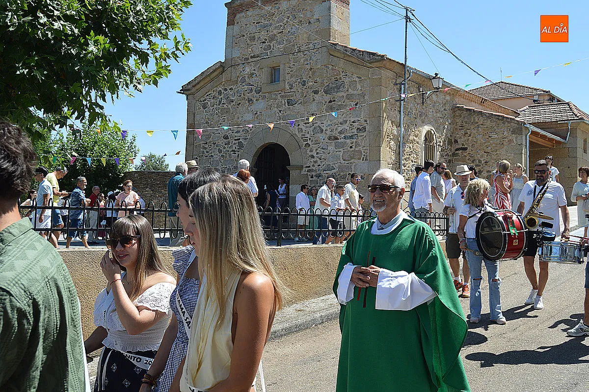 Procesión de Saelices el Chico en honor a San Benito 