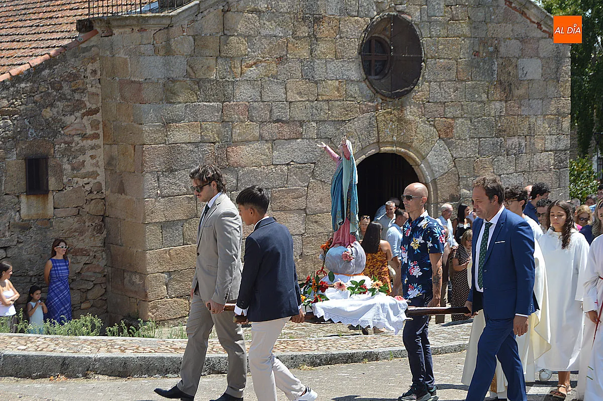 Actos religiosos y convite en las Fiestas de Fuentes Oñoro 2026