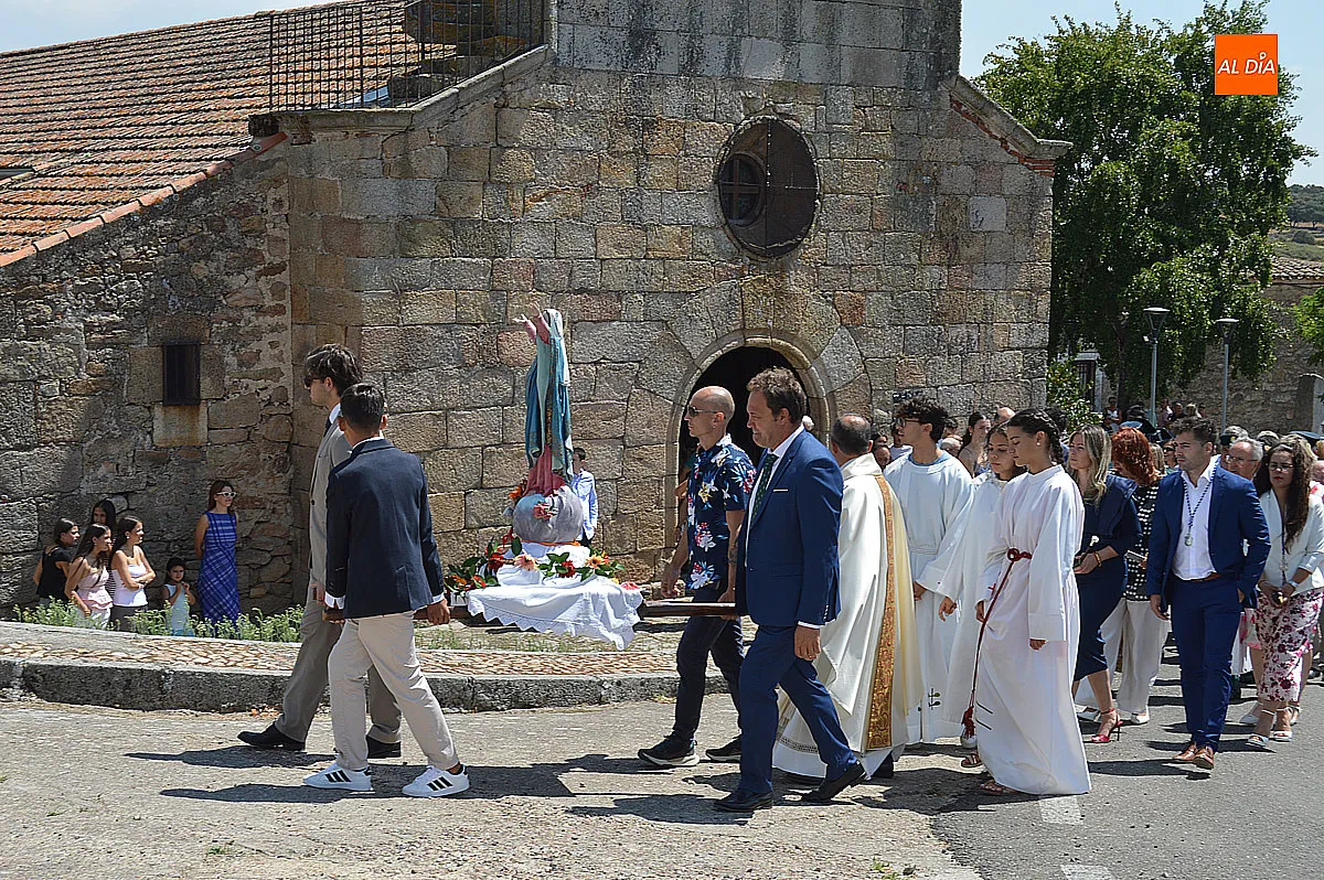 Actos religiosos y convite en las Fiestas de Fuentes Oñoro 2026