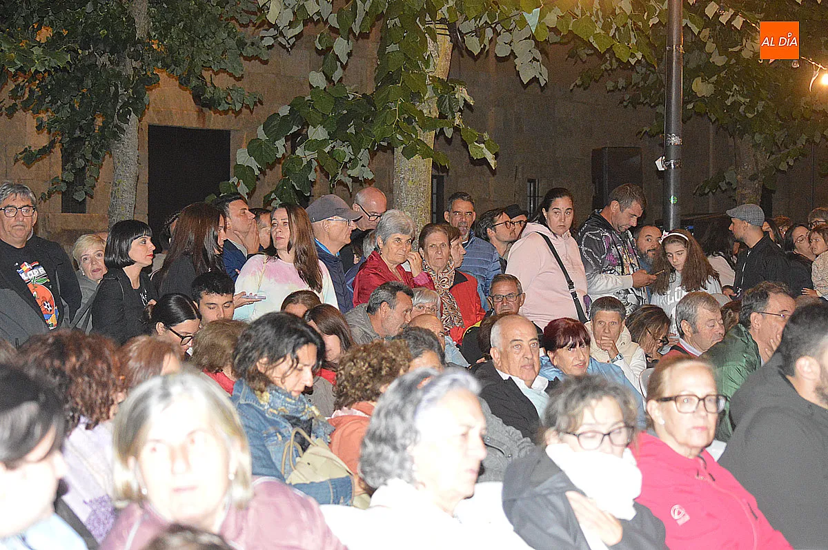 Foto 5 - &lsquo;Verano del 69 o el guateque que nunca fue&rsquo; pone ritmo a la noche con su propuesta m&uacute;sico-teatral