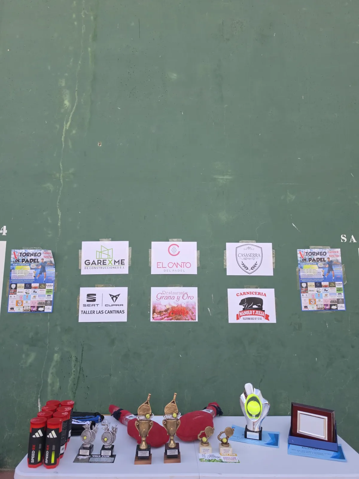 Foto 2 - Manuel Hontiveros y Diego Est&eacute;vez ganan el V Torneo de P&aacute;del de L@s Ni&ntilde;@s de la Cubitera