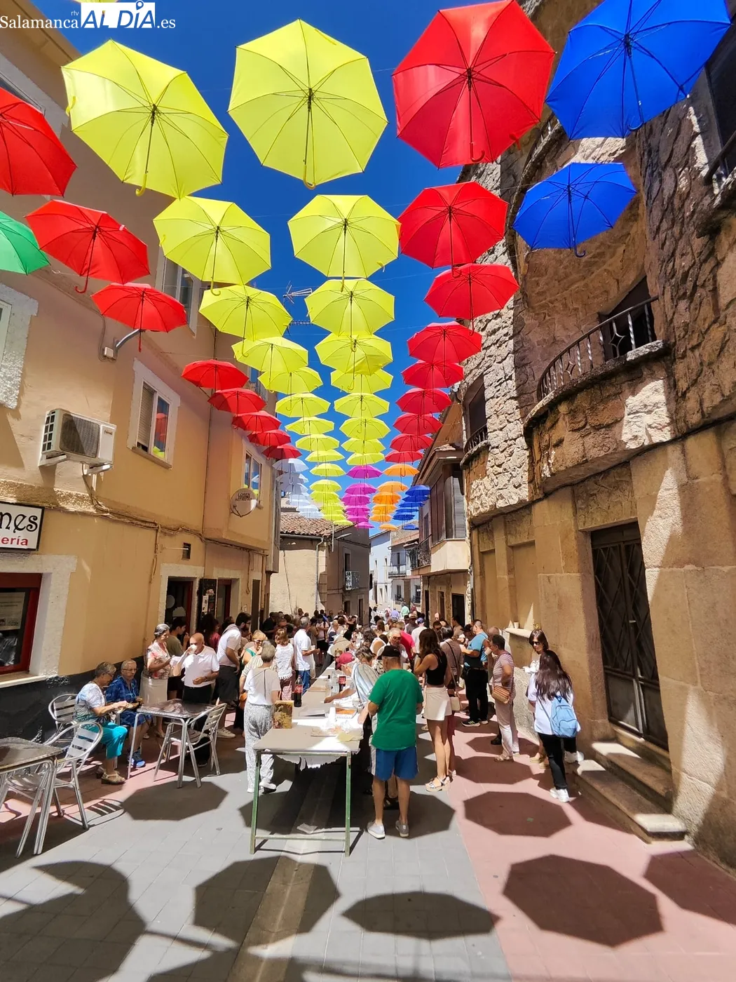 Celebración de la fiesta de El Salvador en Aldeadávila de la Ribera