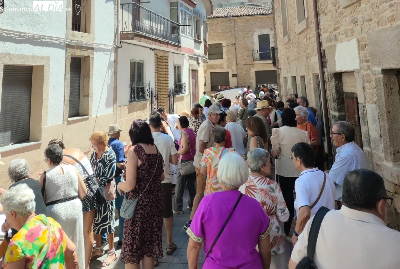 Celebración de la fiesta de El Salvador en Aldeadávila de la Ribera