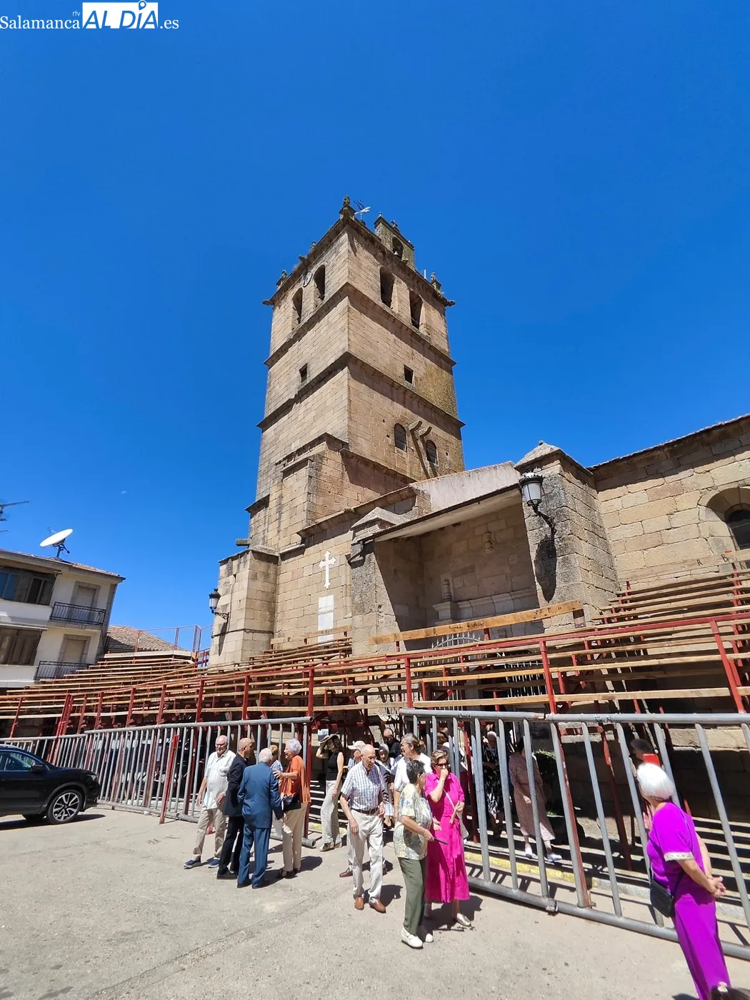 Celebración de la fiesta de El Salvador en Aldeadávila de la Ribera